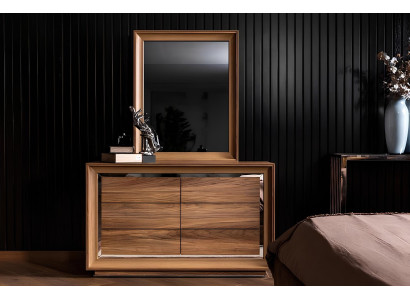 Tökéletes bútor szett szállodák számára, kényelmes ágy, szekrény, 6 darab