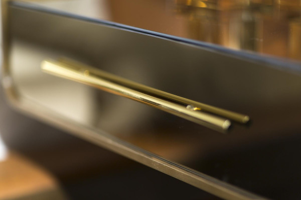 Modern komód tükörrel