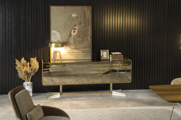 Mobil tükör asztal