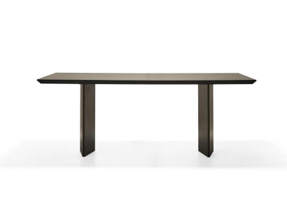 Elegáns étkezőasztal meleg bronzból modern otthonokhoz