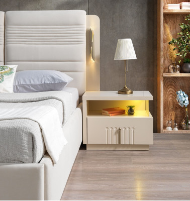 Modern éjjeli szekrény világítással