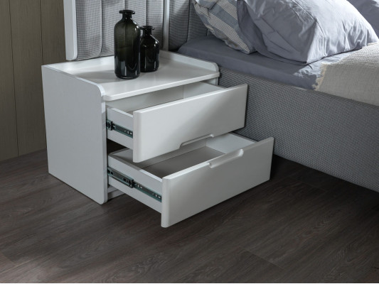 Modern fehér éjjeli szekrény