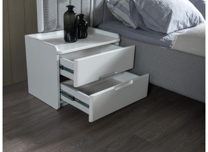 Modern fehér éjjeli szekrény