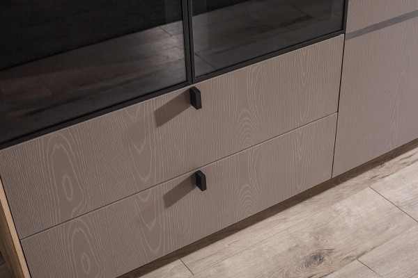  Exquisites Schlafzimmer-Set Bett 2 Nachttische Schminktisch Schrank neu