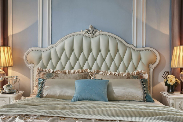 Luxus Bett Polsterbett Chesterfield Designer Lederbett Schlafzimmer Massivholz