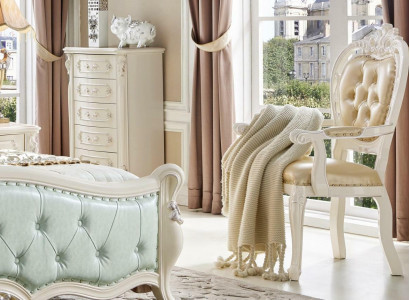 Beiger Polsterstuhl Armlehnen Sessel Chesterfield Stuhl Luxus Wohnzimmer Esszimmer Sitzmöbel
