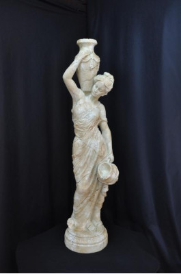 Frau Skulptur Krug Vase Figur Gartenfigur Skulpturen Figuren Wasserträgerin 345