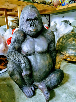 Statuen Dekoration Deko Gorilla Garten Neu Designer Figur Statue Moderne Figuren