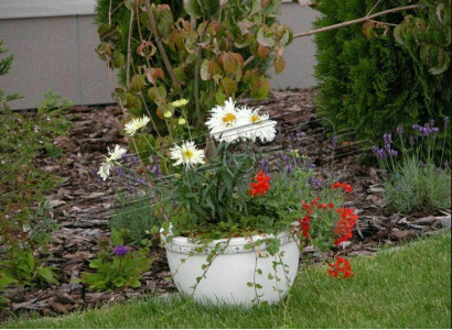 Blumenkorb Blumen Vase Gefäss Garten Terrasse Dekoration Statue Figuren
