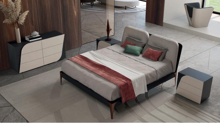 Schlafzimmer Set 5tlg. Set Bett 2x Nachttische Tischlampe Kommode Massiv Holz