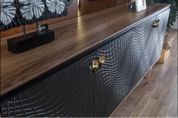 Exclusive Esszimmer Set Besteht aus 3tlg. Modern Anrichte und 2x Spiegel