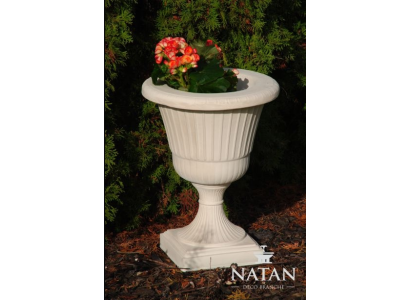 Blumenkorb Blumen Vase Gefäss Garten Terrasse Dekoration Statue Figuren Dalia