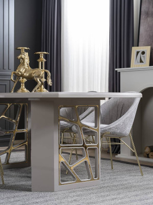Esszimmer Moderne Möbel Luxuriöser Esstisch 4x Stühle Moderne Garnitur