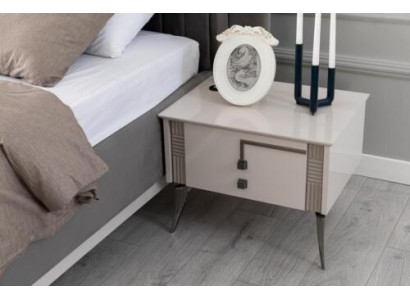 Beiger Nachttisch Schlafzimmer Holzmöbel Holzkonsole Luxus Nachttische