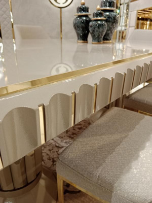 Luxus Tisch Beige Edelstahl Tische Italienisches Design Esstische Esstisch Neu