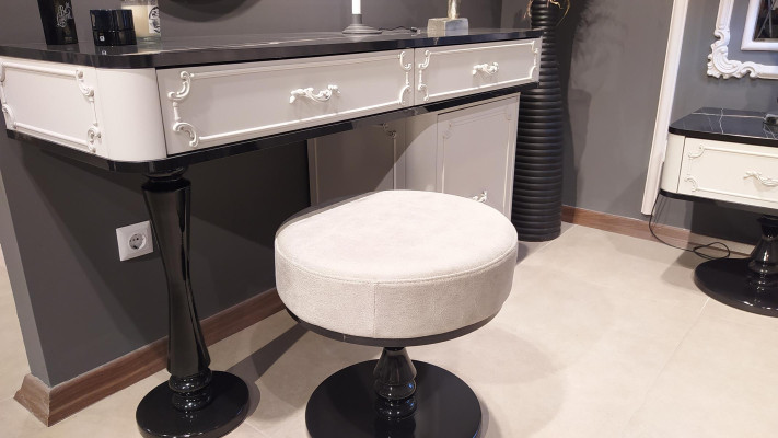 Wohnzimmer Hocker Luxus Stil Modernes Design Möbel Fußhocker weiß Stoff