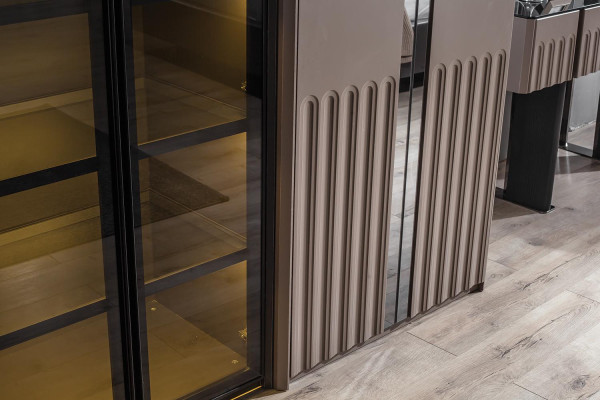 Braunes Schlafzimmer Set Bett Nachttische Kleiderschrank Schminktisch