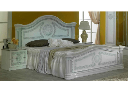 Design Schlafzimmer 3tlg. Bett 2x Nachttisch Klassischer Luxus Betten Set Möbel