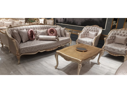 Chesterfield Barock Dreisitzer Couch Polster Möbel Französische Einrichtung