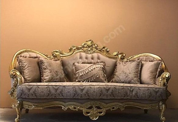 Dreisitzer Couch Polster Möbel Klassisches Sofa Französische Einrichtung