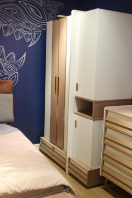 Kleiderschrank Schränke Schrank Design Holz Kinderzimmer Modern Möbel Neu