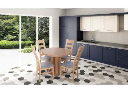 Designer Tisch + 4 Stühle Garnituren Komplett Wohnzimmer Dekor Esszimmer
