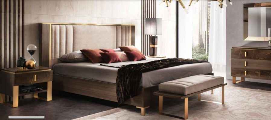 Klassisches 4tlg Schlafzimmer Modernes Set Bett Nachttisch Kommode