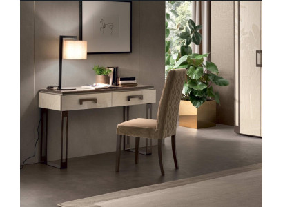 Design Schreibtisch Luxus Büro Möbel Tisch Schreibtische Italienische Tische Neu