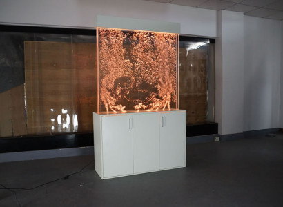 Wasser Wand Wall Säule mit Unterschrank Trennwand Ragal Vitrine