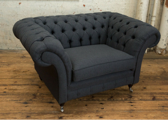 Couch Polster Design Sofa Schwarz  Schwarz 1,5er Sitz Sofas Möbel Chesterfield