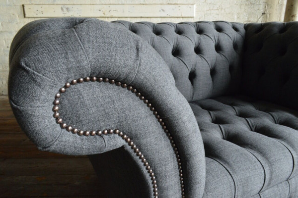 Chesterfield Design Stoff Couch Sessel 1.5 Sitzer Polster Sofas Lounge Neu Club