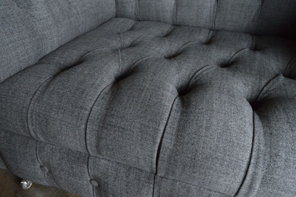 Chesterfield Design Stoff Couch Sessel 1.5 Sitzer Polster Sofas Lounge Neu Club