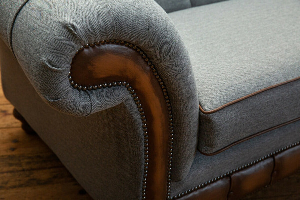 Chesterfield Design Stoff Couch Sessel 1.5 Sitzer Polster Sofas Lounge Samt Grau