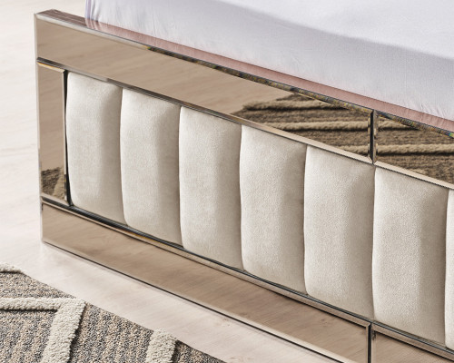 Beiges Schlafzimmer Bett Designer Doppelbett Luxuriöser Bettrahmen Bett