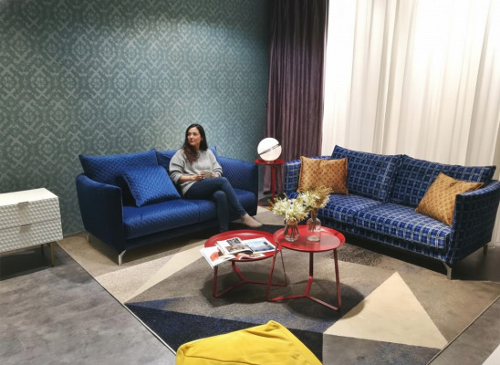 Design Polster Luxus Sitz Sofa Couch Textil Sofa 3 Sitzer Stoff Dreisitzer Samt