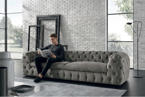Klassische Dreisitzer Couch Sofa Polster 3 Sitzer Stoff Stoffsofa Chesterfield