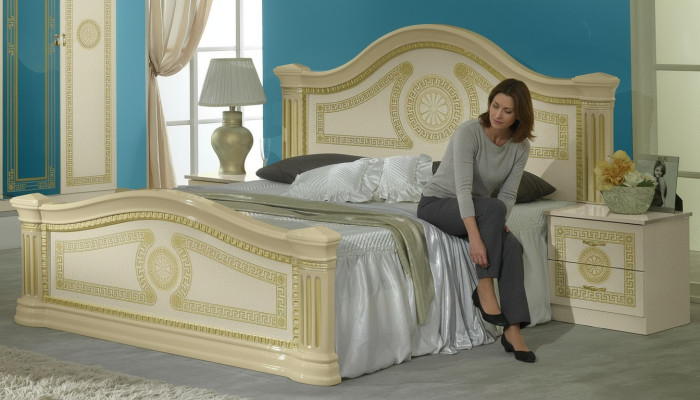 Design Schlafzimmer 3tlg. Set Bett Nachttisch Klassische Luxus Betten Set Möbel