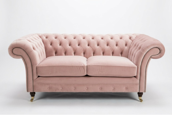 Klassische Polster Möbel Chesterfield Couch Textil Leder Stoff Samt Zweisitzer