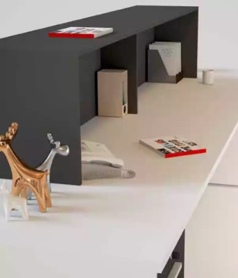 Luxuriöser Empfangstresen im modernen Stil aus hochwertigen Materialien 