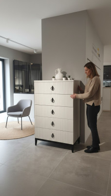 Elegante Kommode Perfekte Ergänzung für Ihr Schlafzimmer Interieur Neu
