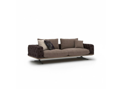 Luxus Wohnzimmer Sofa Dreisitzer Couch Modern Design Polstersofas Neu