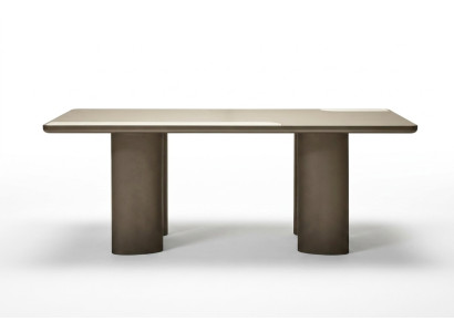 Modern és elegáns étkezőasztal
